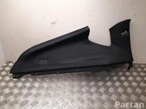 Tesla P1935483-60-E, 1938786-00 / P193548360E, 193878600 Model Y 2025 Cubierta, Soporte -C (al lado de puertas traseras)