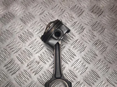 Ford RFCM5G6205EC FOCUS III Turnier 2017 Piston - Image 1