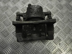 Lexus 25VTL CT (ZWA10_) 2012 Étrier de frein Left Front