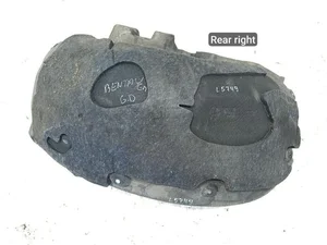 Bentley 36A810172 BENTAYGA 2017 Nadkole z tyłu po prawej