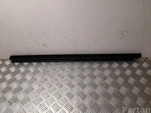 Lexus 052 ES VII XZ10 2024 Décoration de cadre de verre porte