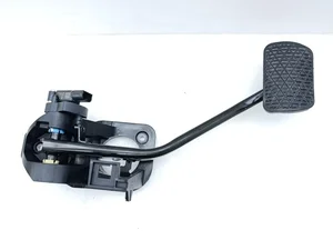 Mercedes-Benz A1672901000, A2139051303, 232362101 GLS (X167) 2021 Pédale de frein