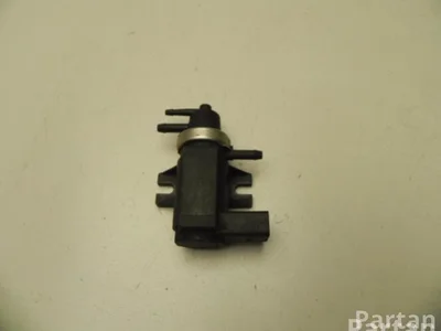 Volkswagen 1J0 906 627 / 1J0906627 GOLF VI (5K1) 2009 Valve magnétique - Image 1