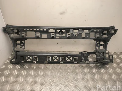 BMW 8739135 2 U06 Active Tourer 2022 Marco de parachoques - Imagen 1