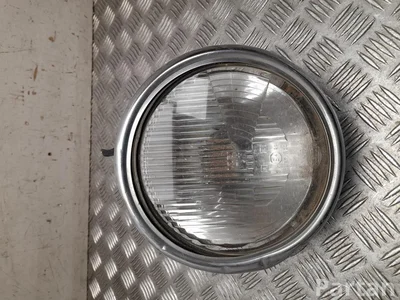 Mercedes-Benz W110 200D 1965 Lampa przednia z lewej - Zdjęcie 1