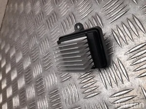 Opel DH883003 GRANDLAND X (75) 2020 Rezystor szeregowy