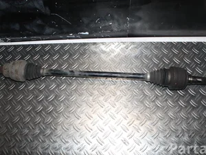 Volvo P30681132 XC70 II 2009 Wał napędowy z tyłu po prawej