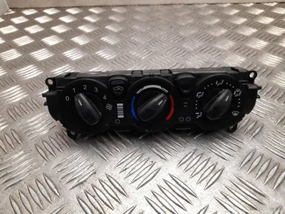 Ford GK2T18549 TRANSIT Box 2018 Contrôle automatique de la climatisation - Image 1