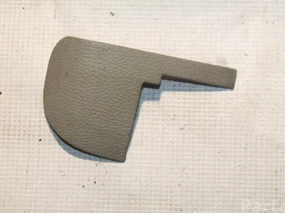 Volvo 9208273 V70 II (SW) 2003 Garniture /moulage Right Front - Image 1