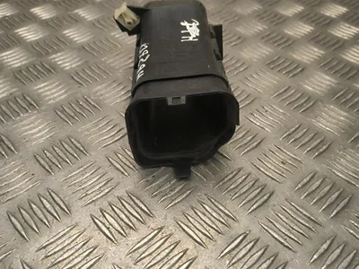 BMW 9477025 i4 (G26) 2023 Prise d'air / Conduit d'air d'admission - Image 1