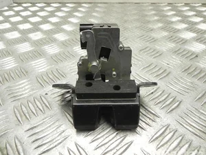 Hyundai 81230-2S000 / 812302S000 ix35 (LM, EL, ELH) 2014 Cerradura tapa de maletero