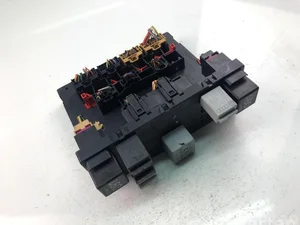 Volkswagen 3C0937049D GOLF V (1K1) 2007 Unidad de control central para sistema de confort