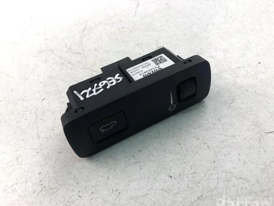 Volvo P31443873 XC60 II (246) 2020 Mygtukas, bagažinės dangčio - Nuotrauka 1