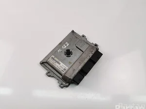 Peugeot 9811545080; 9800913080 / 9811545080, 9800913080 208 2015 Unité de contrôle moteur