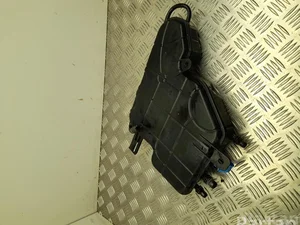 BMW 8610819 5 (F10) 2016 Vase d'expansion du liquide de refroidissement