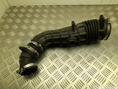 Ford GK31-9R504-AD / GK319R504AD TRANSIT Platform/Chassis 2019 Prise d'air / Conduit d'air d'admission - Image 1