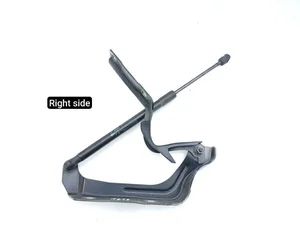 Maserati 06700335130, 6959920330N LEVANTE 2017 Dujinė spyruoklė, gaubtas