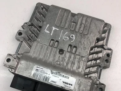 Volvo 31355712; S180134103A / 31355712, S180134103A V60 2010 Unité de contrôle moteur - Image 1