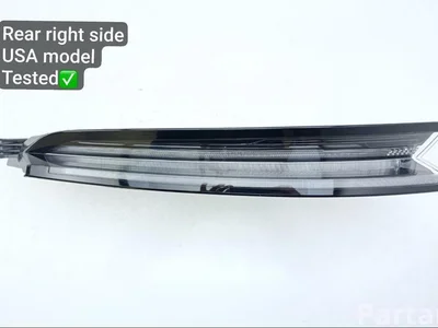 Porsche 9J1945208F Taycan 2021 Rückleuchte rechts USA - Bild 1