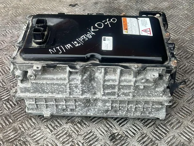 Lexus G9200-76060 / G920076060 UX (ZA10) 2019 Onduleur avec convertisseur - Image 1