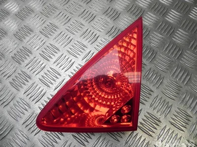 Peugeot 9683460980, 26038012 3008 2011 Feu arrière - Image 1