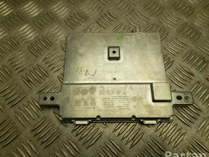 Tesla 1761810-00-D / 176181000D Model Y 2025 Bouton de chargement sans fil