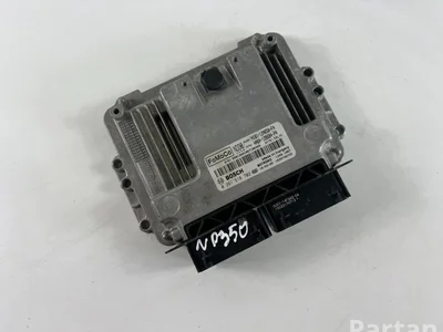 Ford H1B1-12A650-FA; HA6A-12B684-PA; 0261S18702 / H1B112A650FA, HA6A12B684PA, 0261S18702 FIESTA VII 2020 Unité de contrôle moteur - Image 1