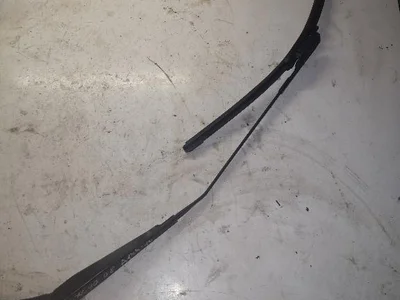 Volvo 30796038 XC70 II 2008 Bras d'essuie-glace - Image 1