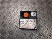 Nissan 542122051, 5420301120 Qashqai III (J12) 2022 COMPRESSEUR DE POMPE À AIR DE PNEU