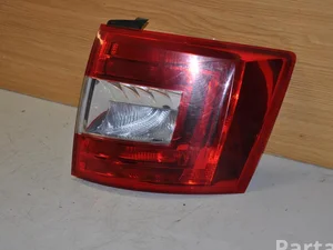 Škoda 5E0809909A OCTAVIA III Combi (5E5) 2015 Feu arrière