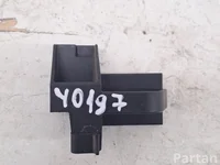 Mercedes-Benz A2058314700 C-CLASS (W205) 2015 Kitos salono detalės