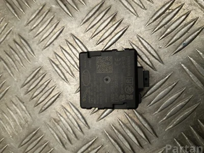 Jaguar K8D2-15K622-AB / K8D215K622AB I-PACE 2021 Unité de commande pour le contrôle du trappe de toit électrique - Image 1