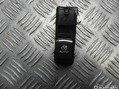 Subaru 83071AL092 OUTBACK (BS) 2019 Bouton de lève-vitre - Image 1