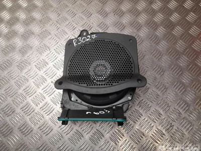 BMW 6801076 7 (G11, G12) 2017 Caisson de basse - Image 1