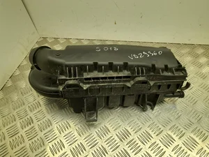 Peugeot 9812735680 2008 II (P24) 2021 Boîtier de filtre à air