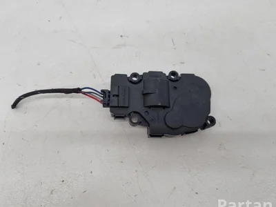 BMW 410478280,  412650920 / 410478280, 412650920 X3 (F97) 2024 Moteur de réglage pour volet de régulation - Image 1