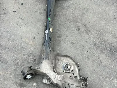 Mazda F550806847 MX-30 DR 2022 poutre d'essieu arrière - Image 1