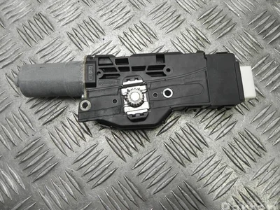 Mercedes-Benz A 167 906 13 06 / A1679061306 GLE (W167) (2019 ...) 2019 Unité de commande pour le contrôle du trappe de toit électrique - Image 1