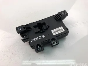 Mercedes-Benz A4479060400 V-CLASS, Metris,  (W447) 2017 Boîte à fusibles