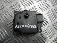 Nissan VP6NEH-19E616-AA / VP6NEH19E616AA PATHFINDER III (R51) 2007 Moteur de réglage pour volet de régulation