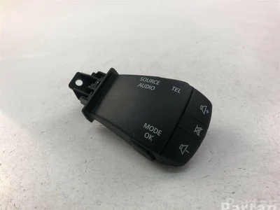 Renault 255520229R MEGANE IV Grandtour (K9A/M_) 2018 Contrôle / Boutons - Image 1