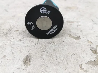 Hyundai IONIQ (AE) 2022 Interrupteur de désactivation de l'airbag passager - Image 1