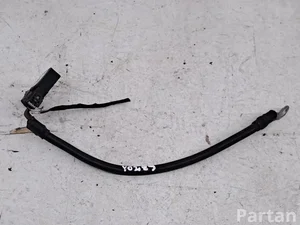 Mercedes-Benz A0009050554 C-CLASS (W205) 2015 Akumuliatoriaus laidai