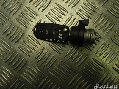 Volkswagen 5K0 837 202 / 5K0837202 POLO (6R, 6C) 2010 cylindre de serrure pour allumage - Image 1