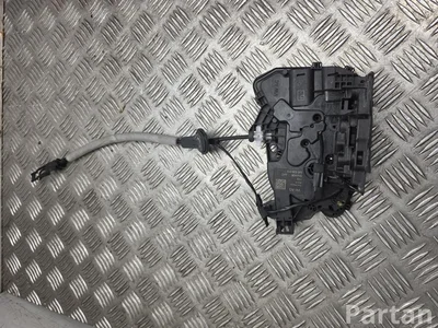 Volkswagen 3J0 839 015 / 3J0839015 PASSAT B9 Variant (CJ5) 2024 Замок двери сзади слева - Изображение 1