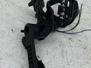 Peugeot 9824499280 e 208 2021 Capteurs