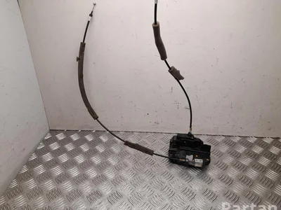 Nissan 4115R, 435 NAVARA Platform/Chassis (D23) 2016 Poignée de porte Right Front - Image 1