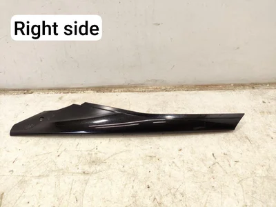 Chevrolet 23163510 CORVETTE Convertible (C7) 2016 Garniture de capot d'essuie glace - Image 1