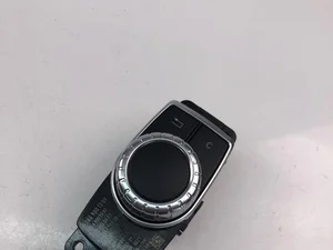Mercedes-Benz A2469001309 B-CLASS (W246, W242) 2016 Mehrfachschalter