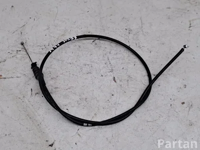 Mercedes-Benz A2058800159 C-CLASS (W205) 2015 Motorhaubenzug - Bild 1